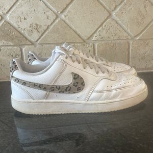 Nike Women's Court Vision Low White Desert Sand Leopard Sneakers shoes size 8.5